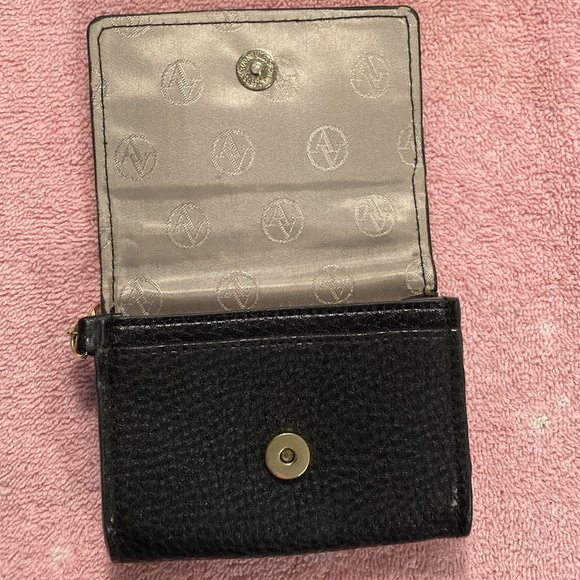 ADRIENNE VITTADINI Studio WALLET/COIN PURSE-Black with Snap & Keychain-GUC - Picture 5 of 8